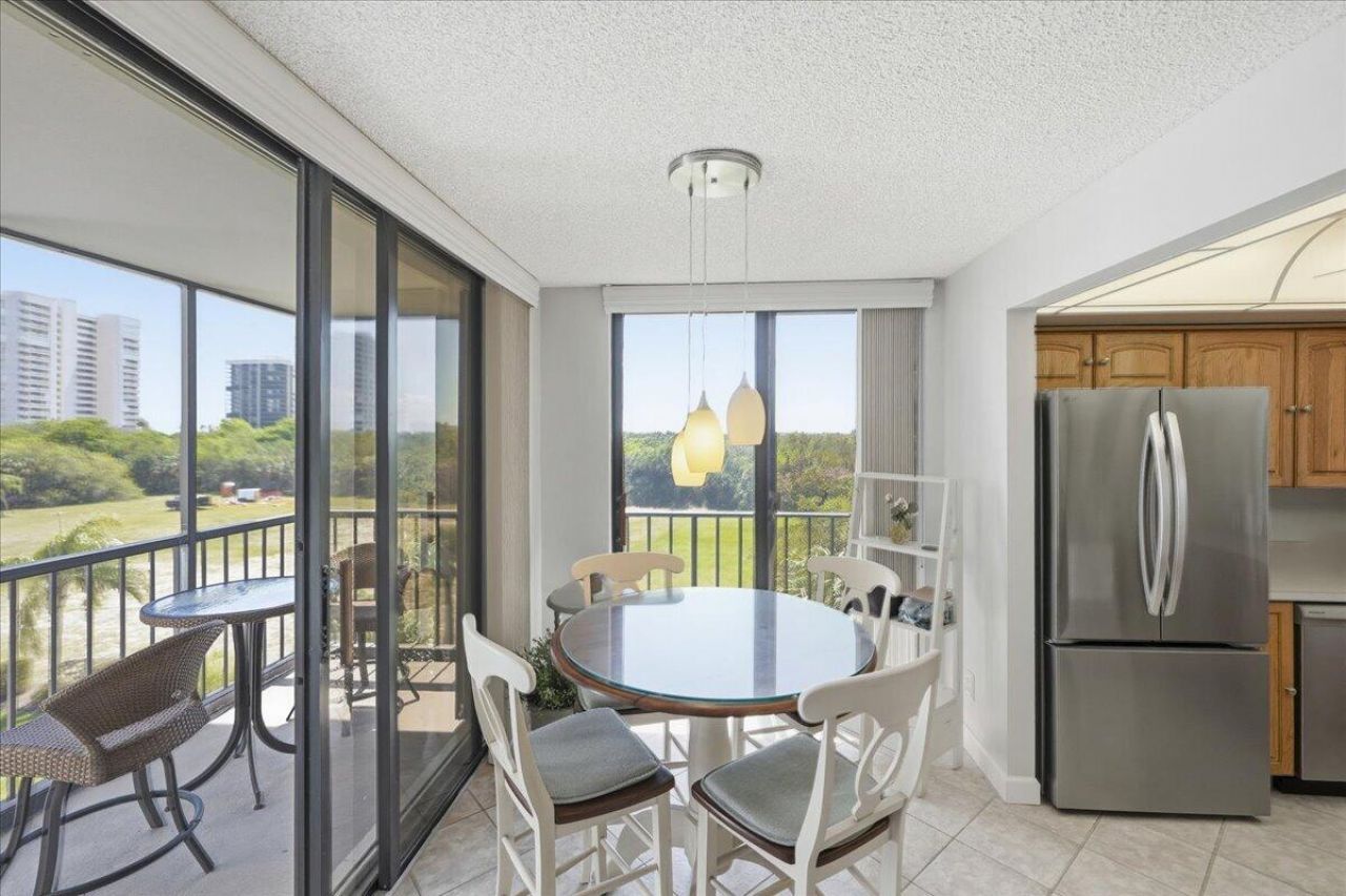 5059 N Hwy A1a, Unit 401, Hutchinson Island, FL 34949 Photo