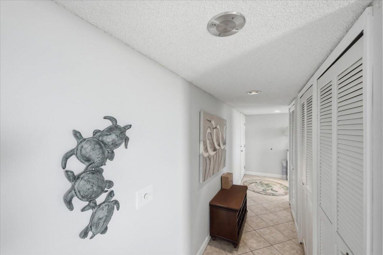 5059 N Hwy A1a, Unit 401, Hutchinson Island, FL 34949 Photo