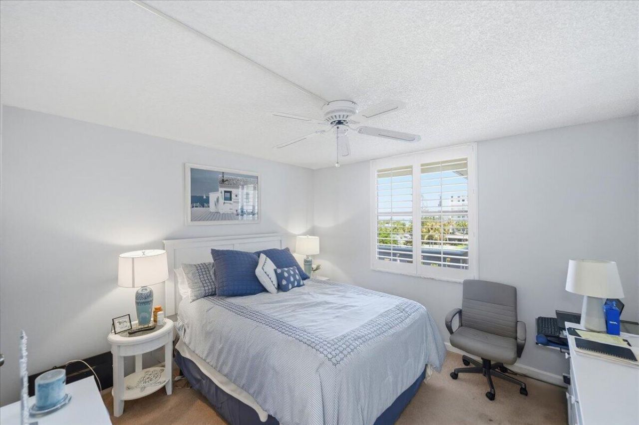 5059 N Hwy A1a, Unit 401, Hutchinson Island, FL 34949 Photo