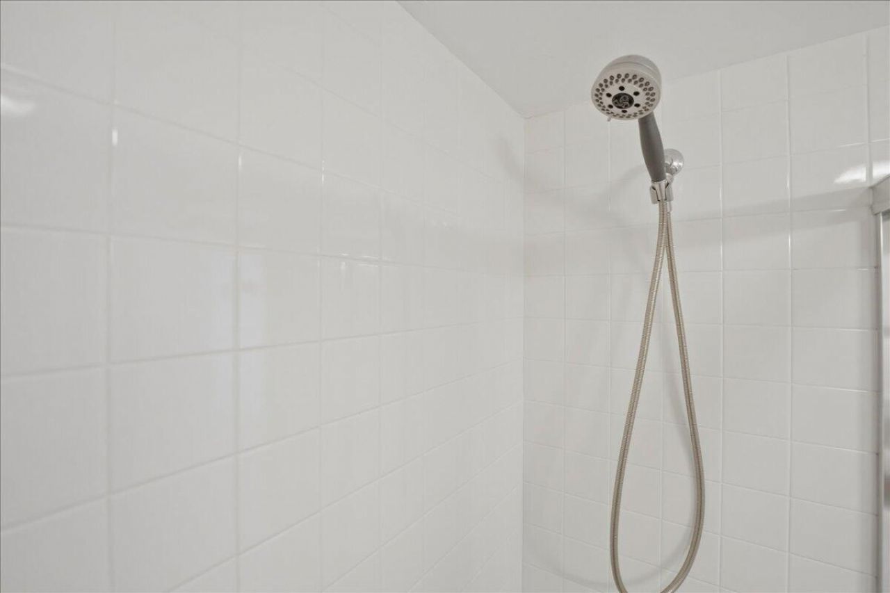 5059 N Hwy A1a, Unit 401, Hutchinson Island, FL 34949 Photo