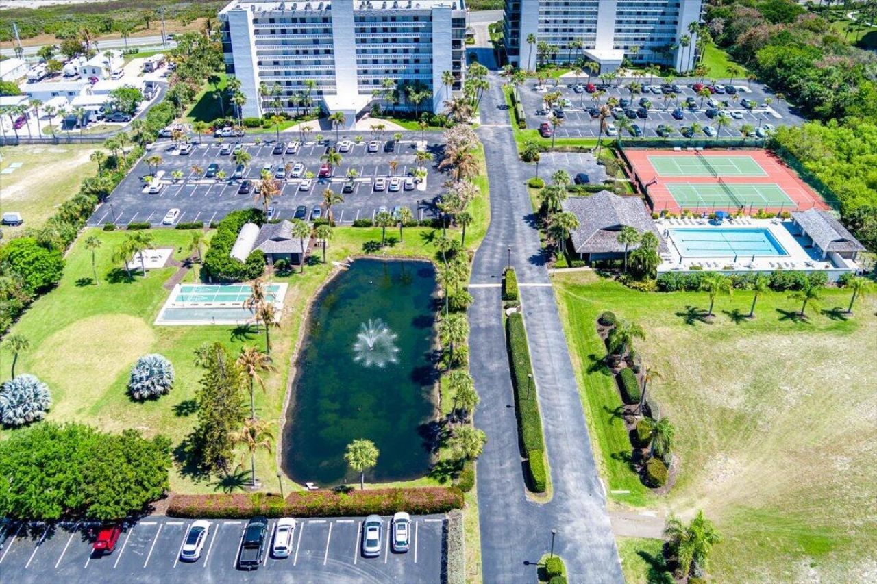 5059 N Hwy A1a, Unit 401, Hutchinson Island, FL 34949 Photo
