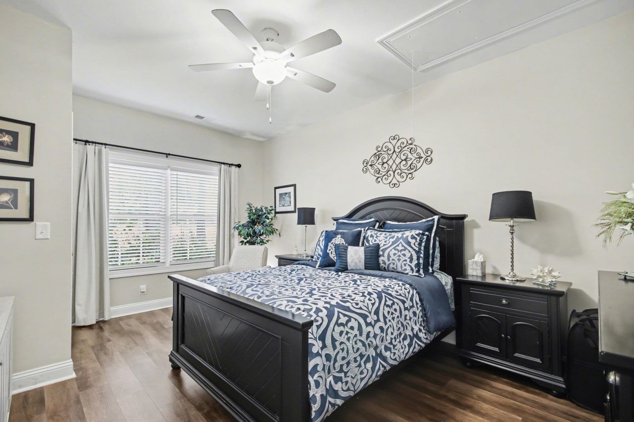 120 Kingsbury Loop Photo 13