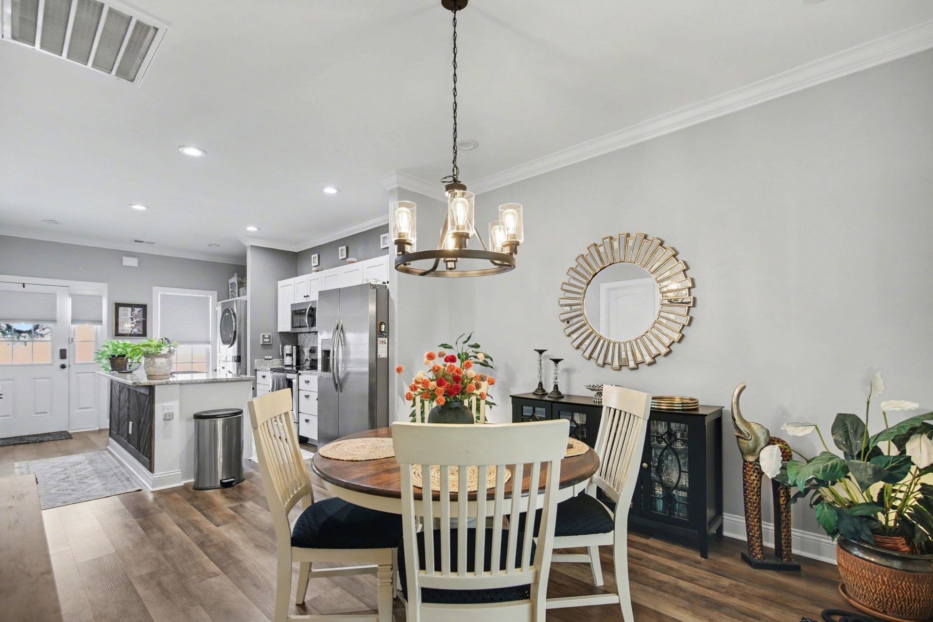 120 Kingsbury Loop Photo 9