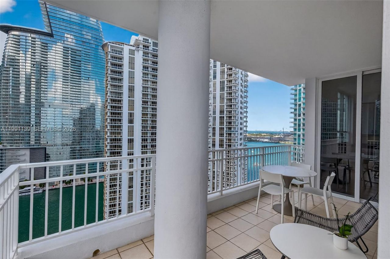 801 Brickell Key Blvd , Unit 2502, Miami, FL 33131 Photo