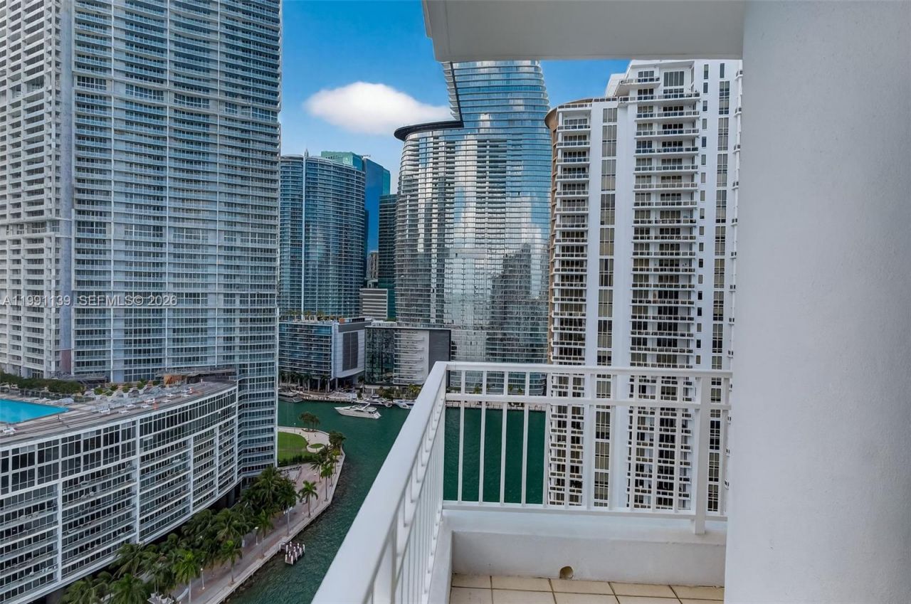 801 Brickell Key Blvd , Unit 2502, Miami, FL 33131 Photo