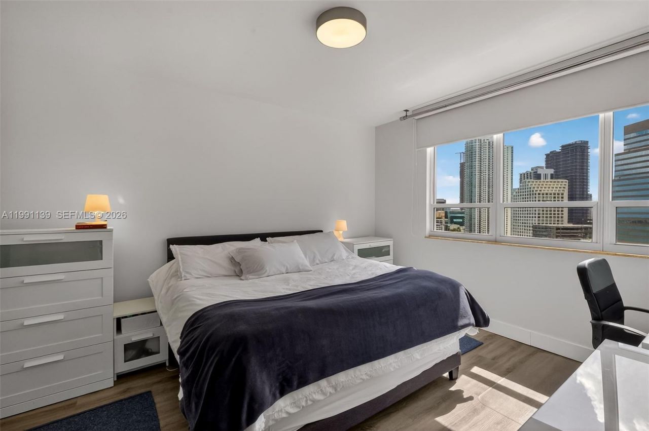 801 Brickell Key Blvd , Unit 2502, Miami, FL 33131 Photo