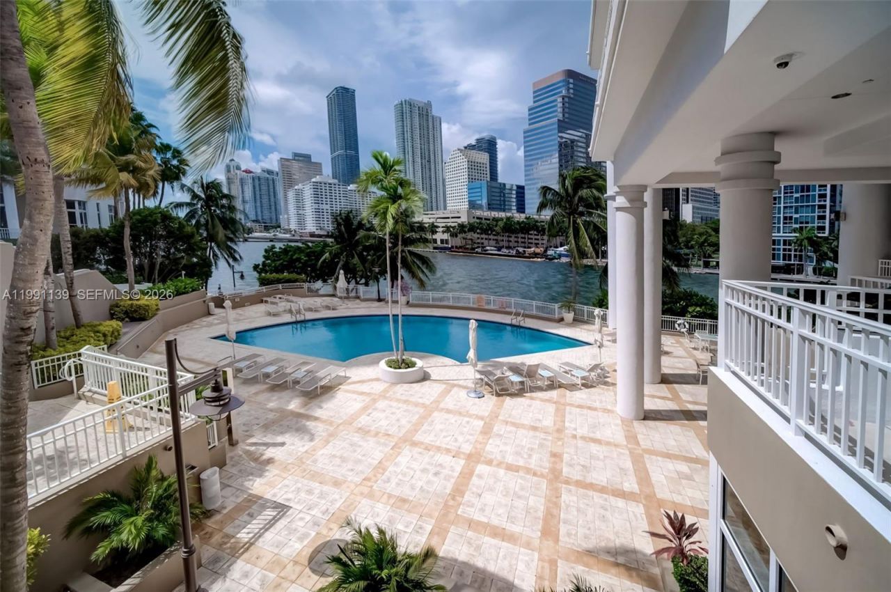 801 Brickell Key Blvd , Unit 2502, Miami, FL 33131 Photo