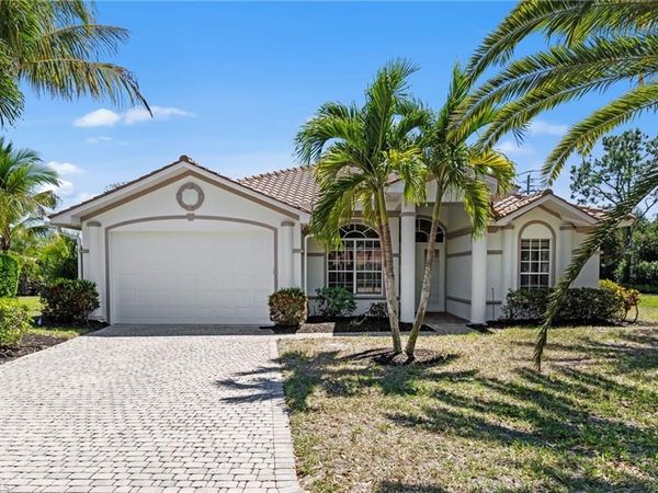 9623 Springlake CIR, ESTERO, FL 33928