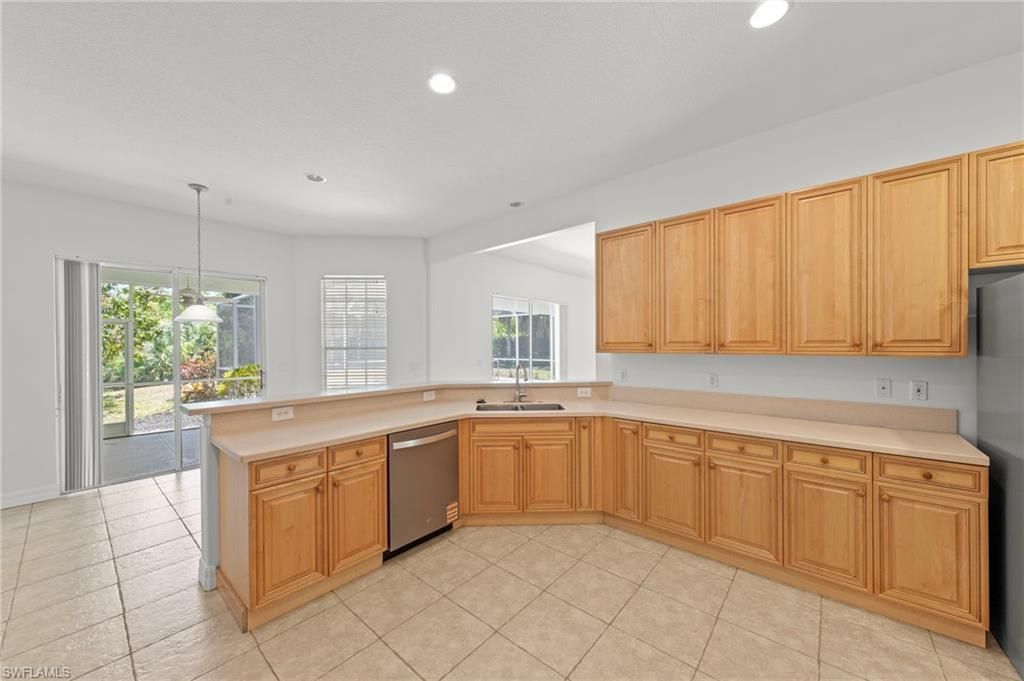 9623 Springlake Cir , Estero, FL 33928 Photo