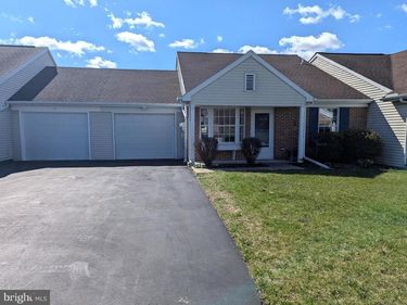 14 GREENSPRING DRIVE, MECHANICSBURG, PA 17050
