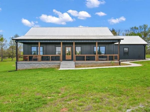 211 Miller Farm Ln, Winchester, TN 37398