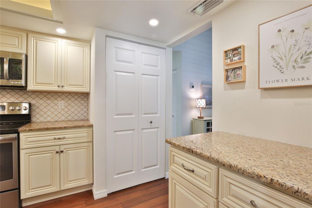 1411 57th Street W, Unit 1411, Bradenton, FL 34209 Photo