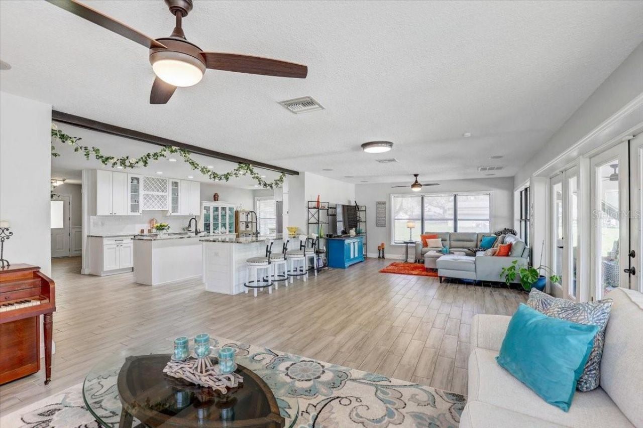 4710 Stearns Road, Valrico, FL 33596 Photo