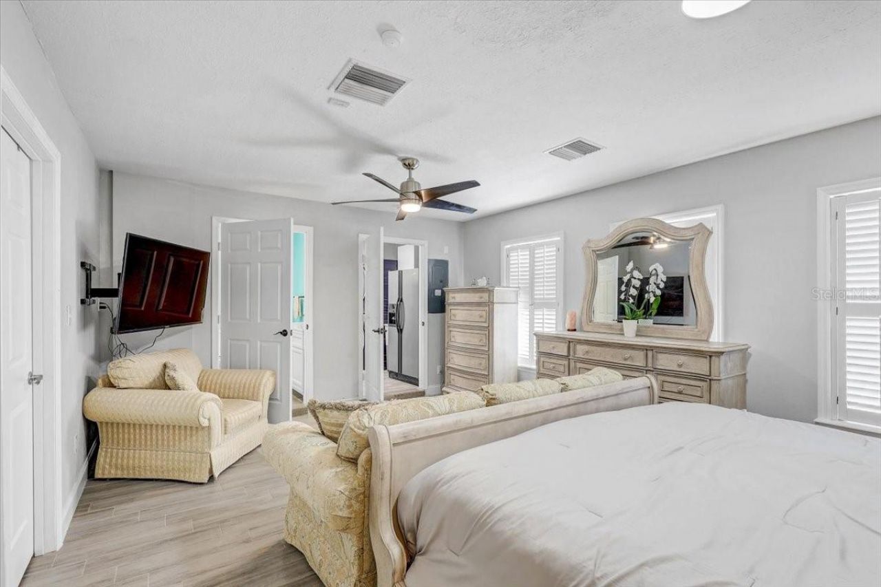 4710 Stearns Road, Valrico, FL 33596 Photo