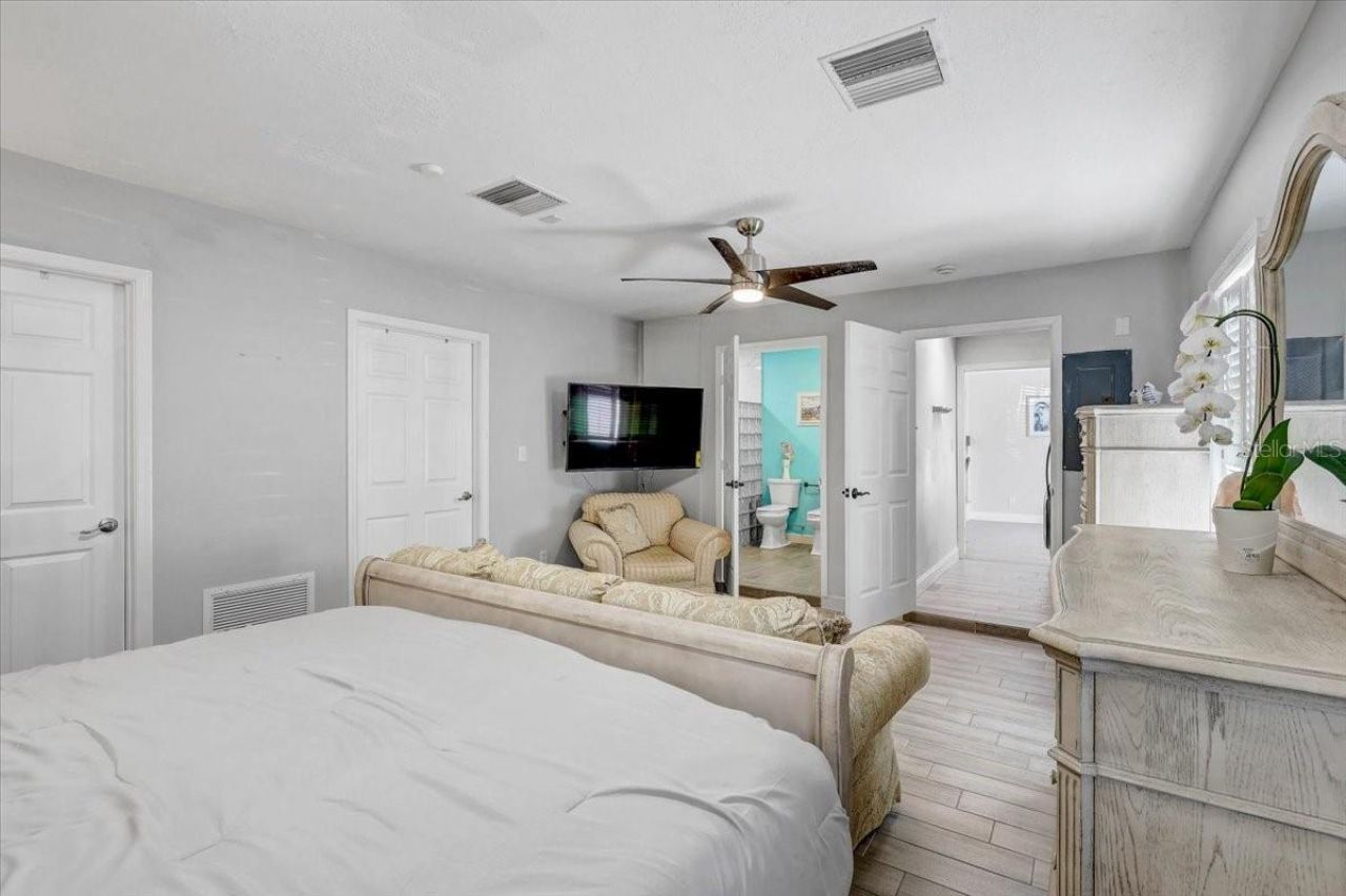 4710 Stearns Road, Valrico, FL 33596 Photo