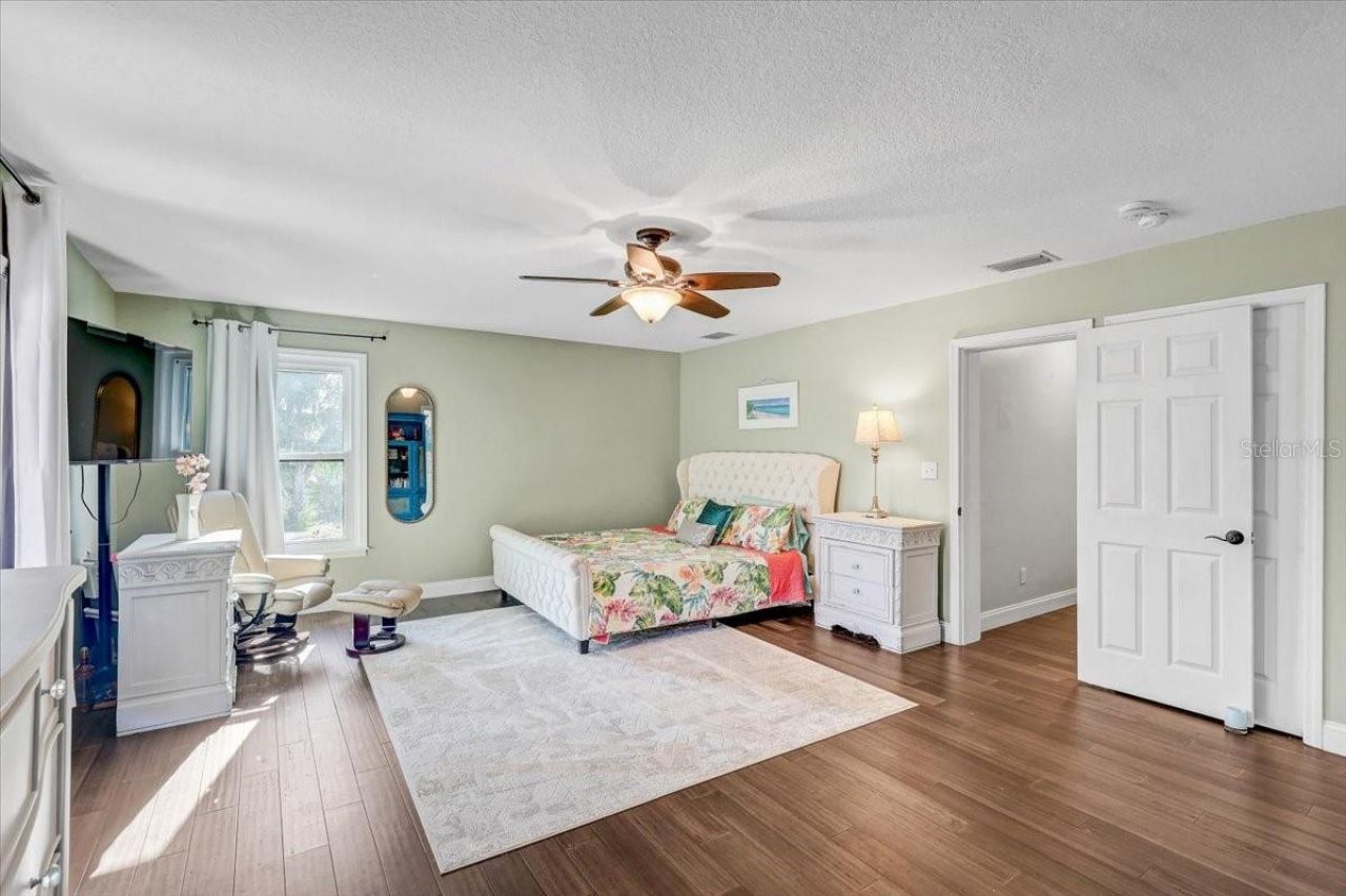 4710 Stearns Road, Valrico, FL 33596 Photo