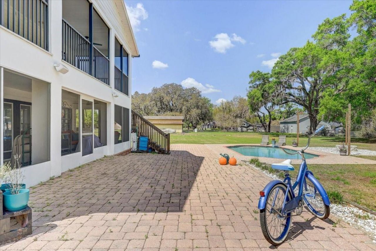 4710 Stearns Road, Valrico, FL 33596 Photo