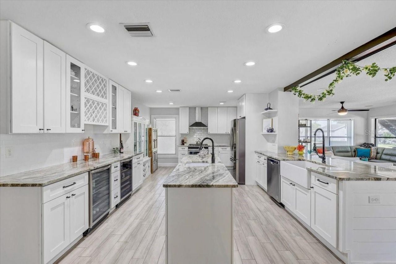 4710 Stearns Road, Valrico, FL 33596 Photo