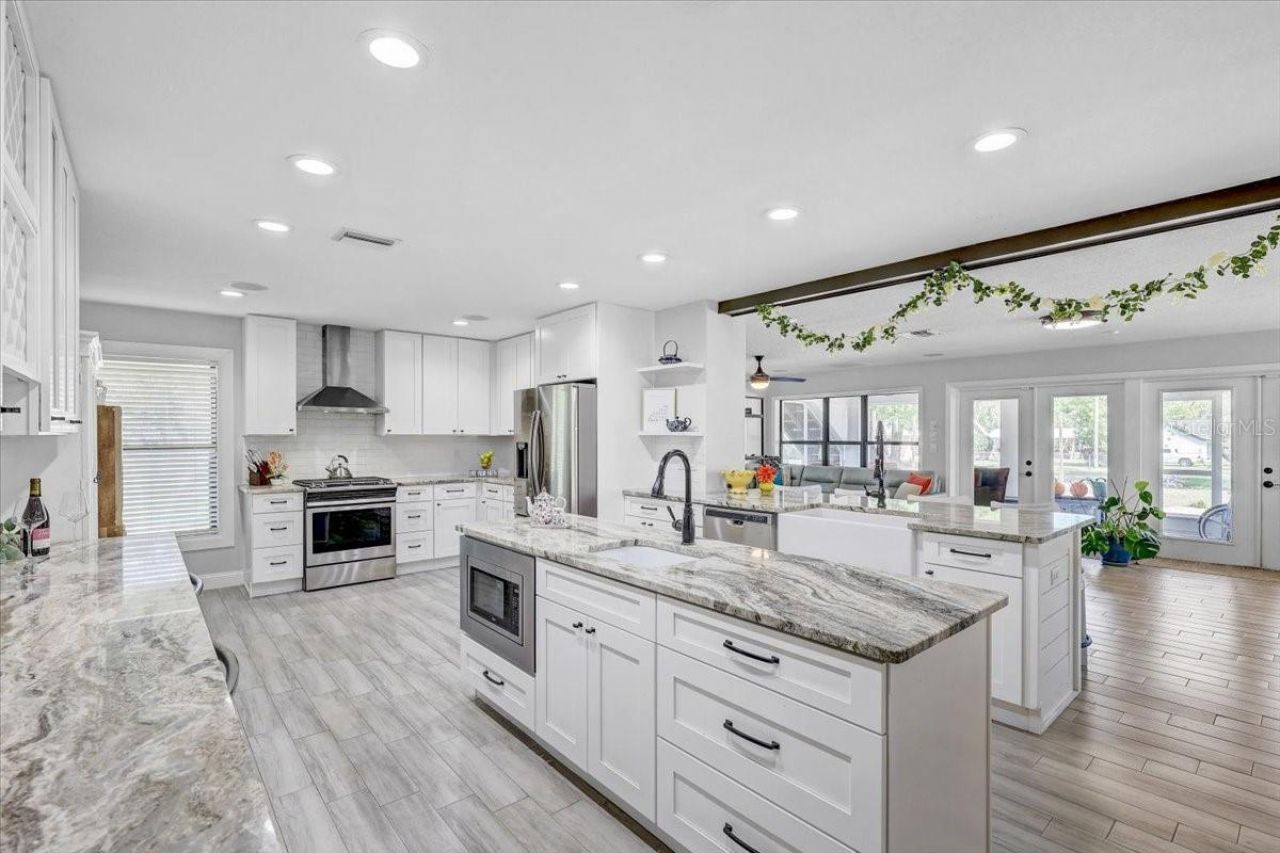 4710 Stearns Road, Valrico, FL 33596 Photo