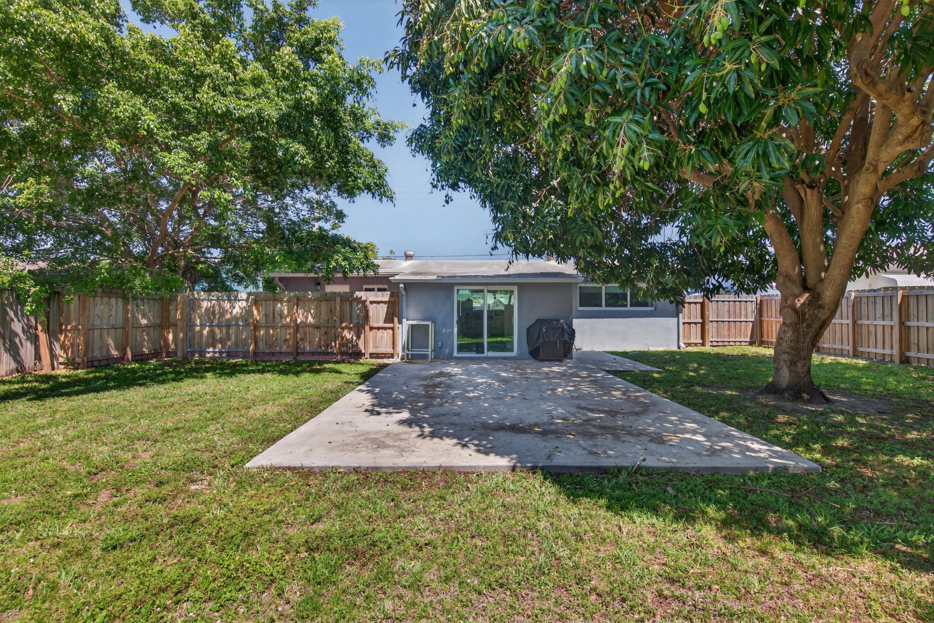 1908 NE 26th Street, Wilton Manors, FL 33305 Photo