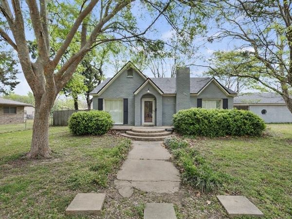 200 NW 1st Street, Cooper, TX 75432