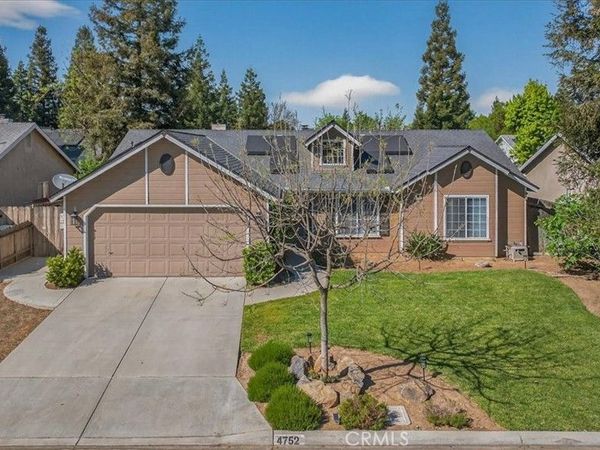4752 W Mesa, Fresno, CA 93722
