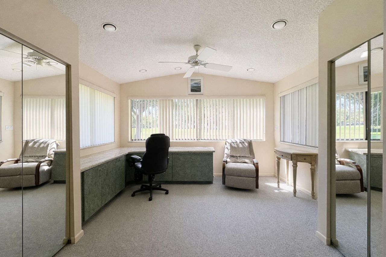 35 Brentwood Drive, Boynton Beach, FL 33436 Photo