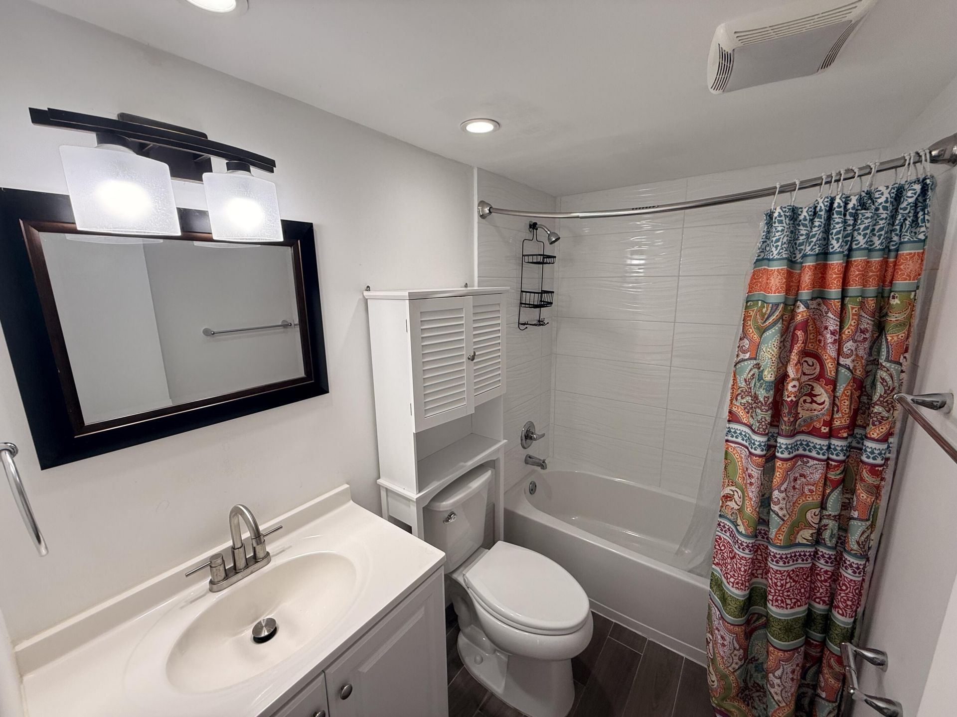 605 Oaks Drive, Unit 602, Pompano Beach, FL 33069 Photo