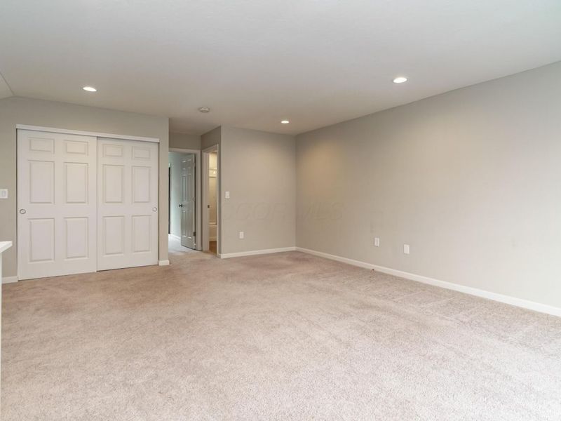 6090 Windcliff Drive E, Grove City, OH 43123 Photo 33