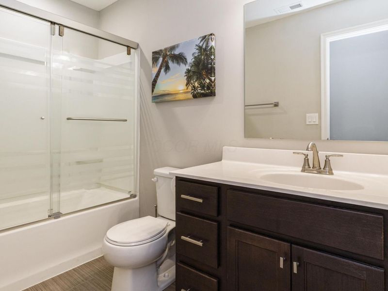 6090 Windcliff Drive E, Grove City, OH 43123 Photo 36