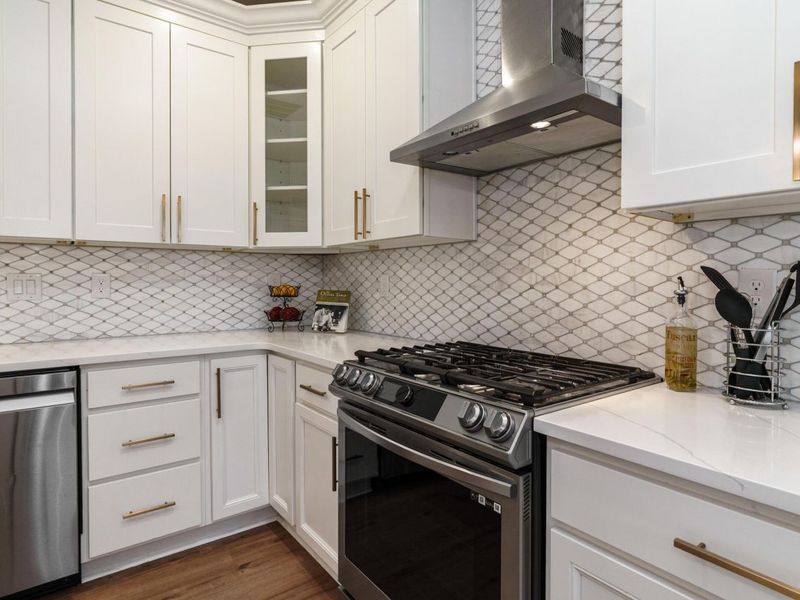 6090 Windcliff Drive E, Grove City, OH 43123 Photo 8