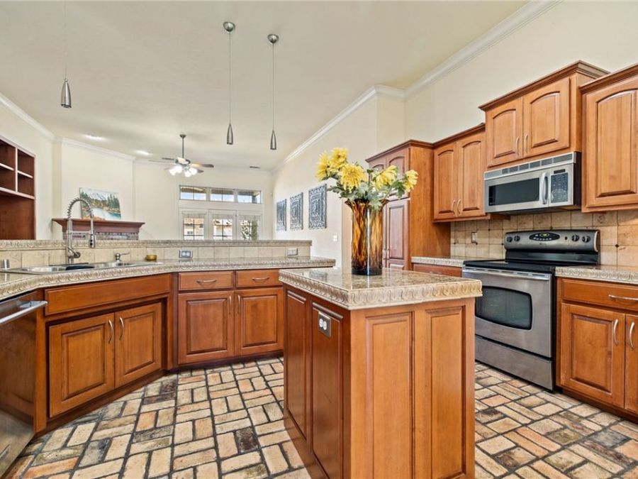 Property Image 17