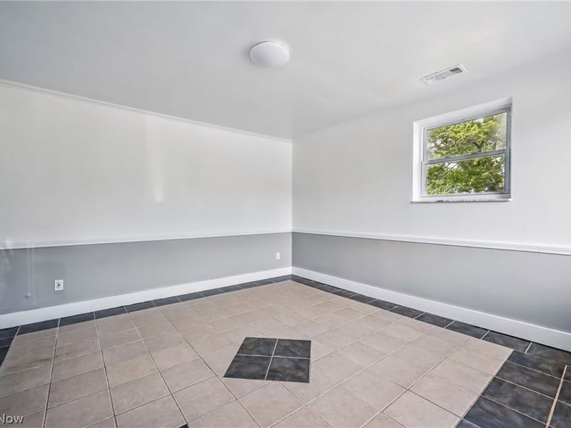 10861 Mahoning Avenue, North Jackson, OH 44451 Photo 6