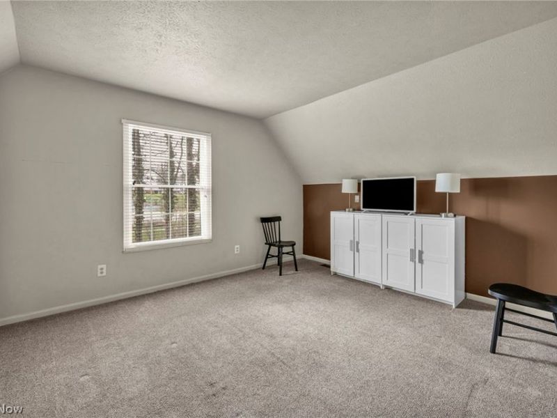 2210 Pine Tree Ln #23 Lane, Unit 23, Twinsburg, OH 44087 Photo 10