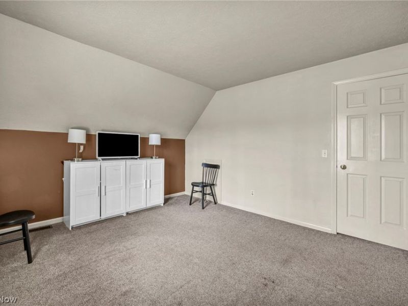 2210 Pine Tree Ln #23 Lane, Unit 23, Twinsburg, OH 44087 Photo 18