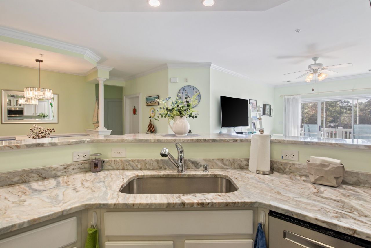 2180 Waterview Dr. Photo 13