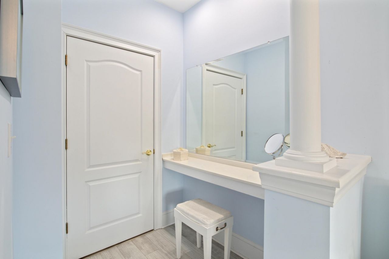 2180 Waterview Dr. Photo 30