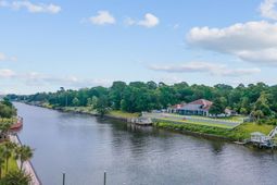 2180 Waterview Dr. photo 4