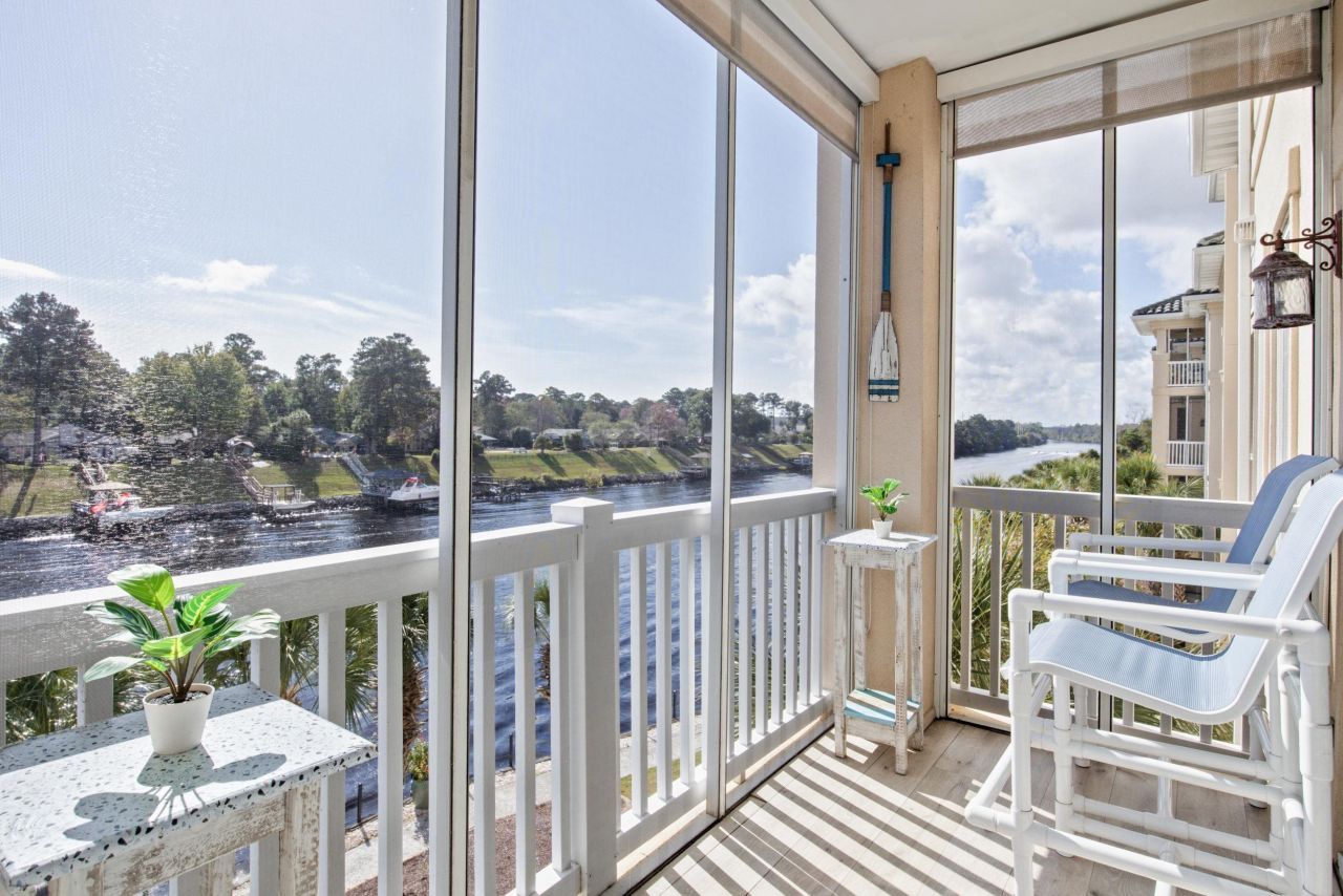 2180 Waterview Dr. Photo 5