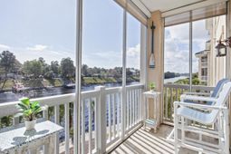 2180 Waterview Dr. photo 4