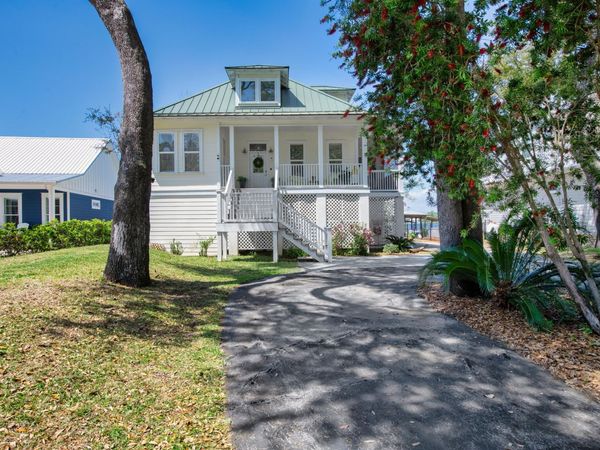 1422 Lagrange Road, Freeport, FL 32439