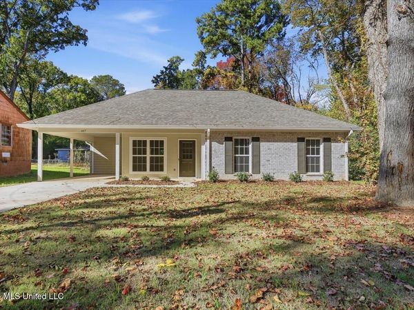 407 E Hillsdale Drive, Jackson, MS 39209