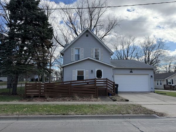 307 E Willow Street , Normal, IL 61761