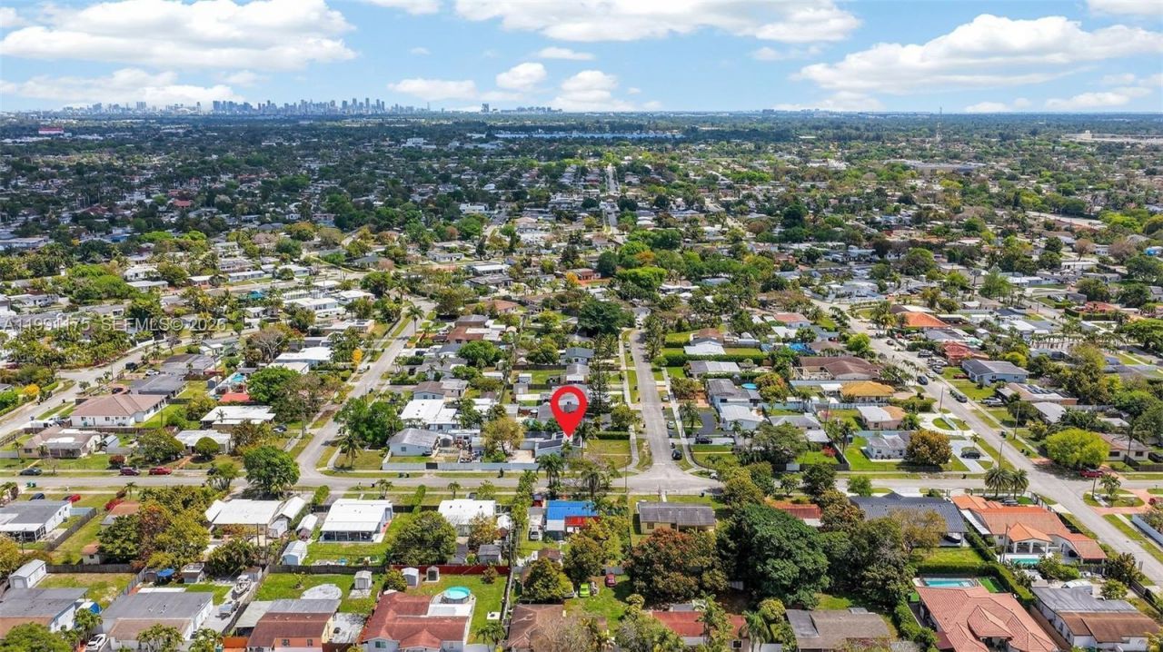 10055 SW 52nd Ter , Miami, FL 33165 Photo