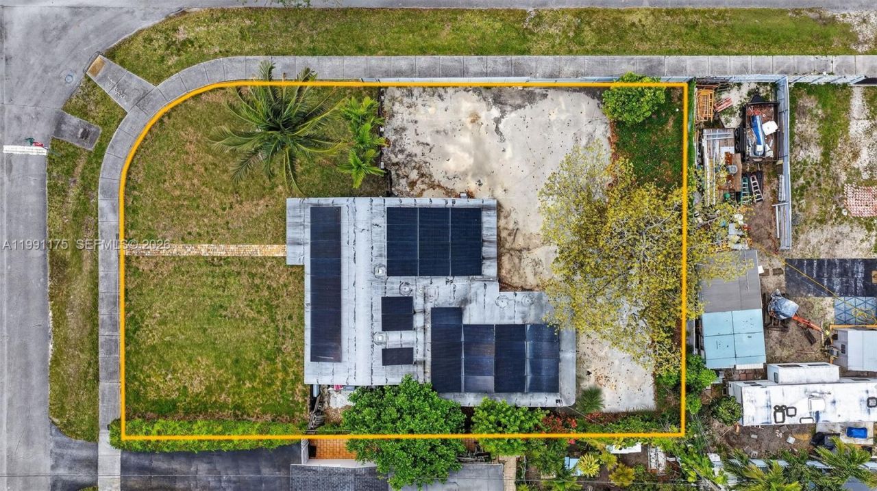 10055 SW 52nd Ter , Miami, FL 33165 Photo