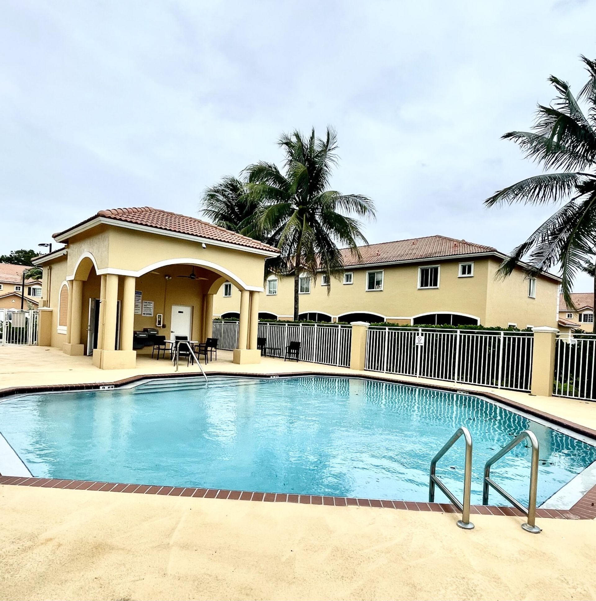 521 Princess Drive, Unit 521, Margate, FL 33068 Photo