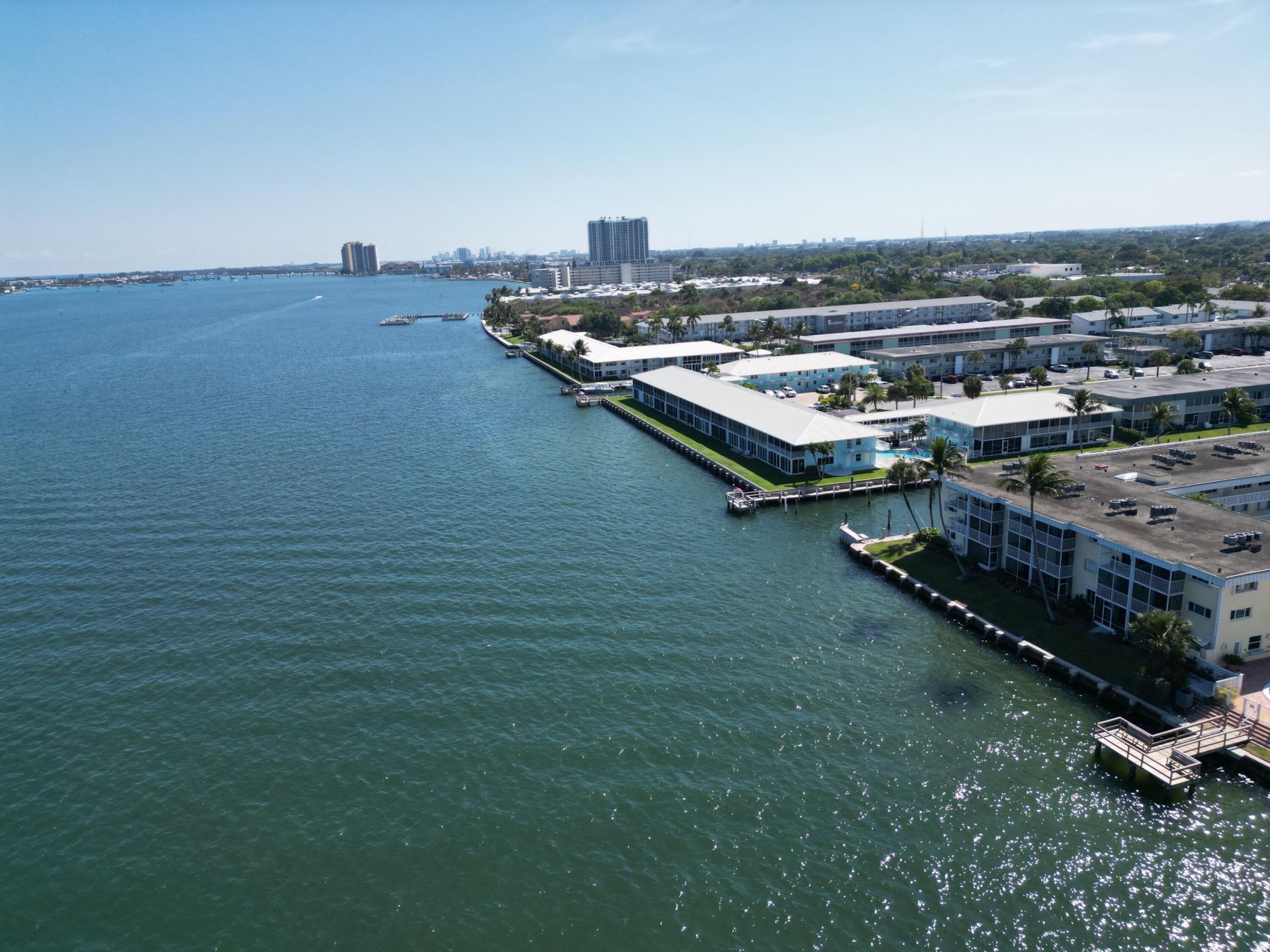 101 Doolen Court, Unit 305, North Palm Beach, FL 33408 Photo