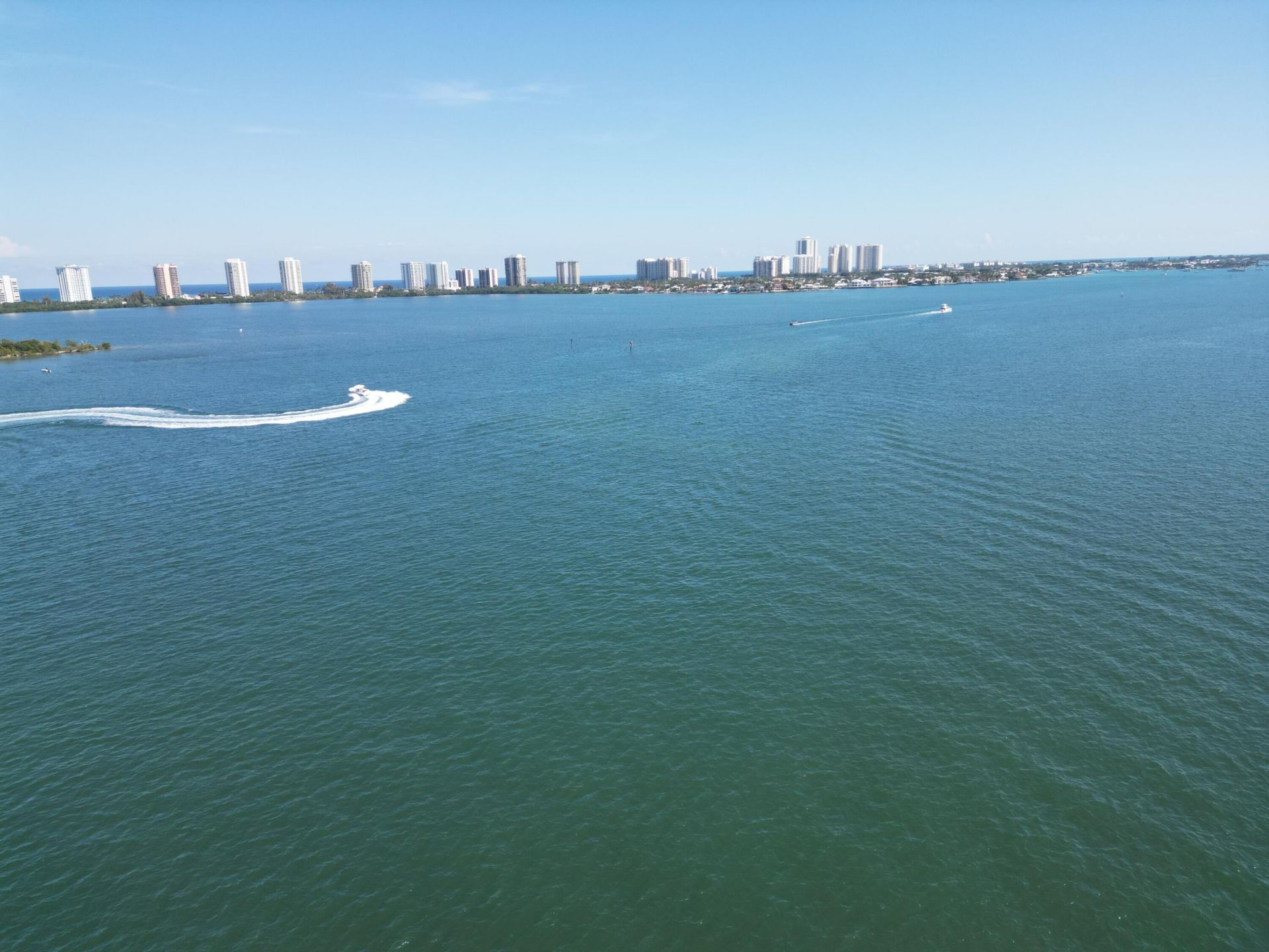 101 Doolen Court, Unit 305, North Palm Beach, FL 33408 Photo