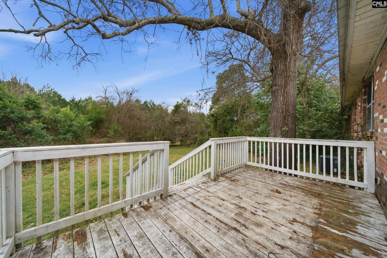 586 Rainbow Circle  Photo 22