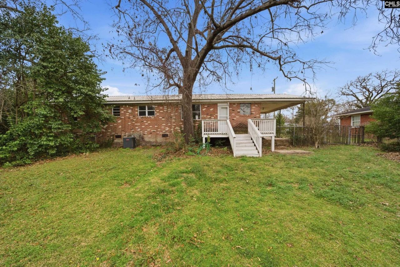 586 Rainbow Circle  Photo 23